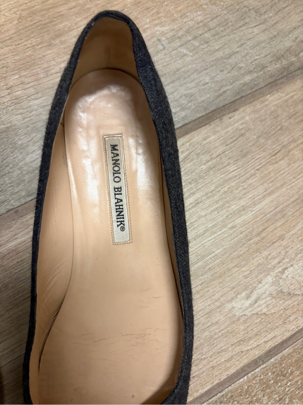Manolo Blahnik Pointed Toe Flats Gray black size 40.5 10 US - Picture 3 of 9